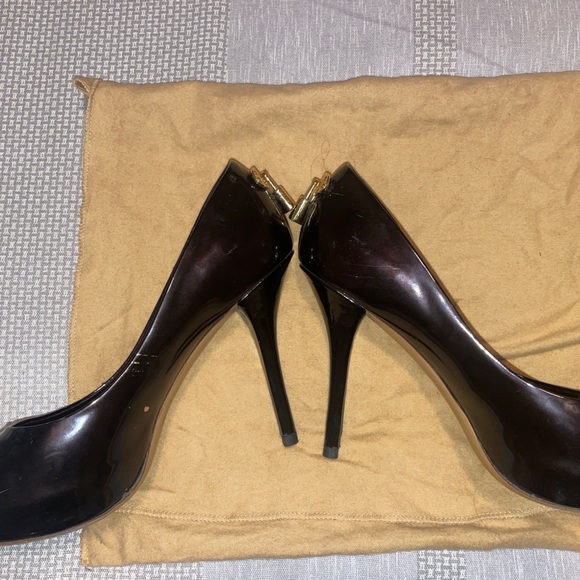 Louis Vuitton Heels - Picture 10 of 14